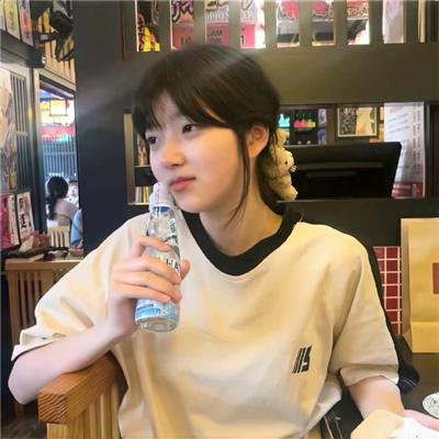 纪实人文